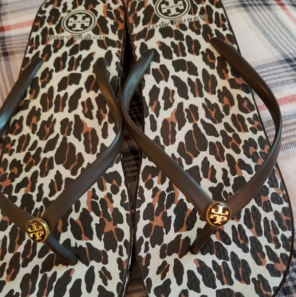 Sandals - Picture 8 of 8